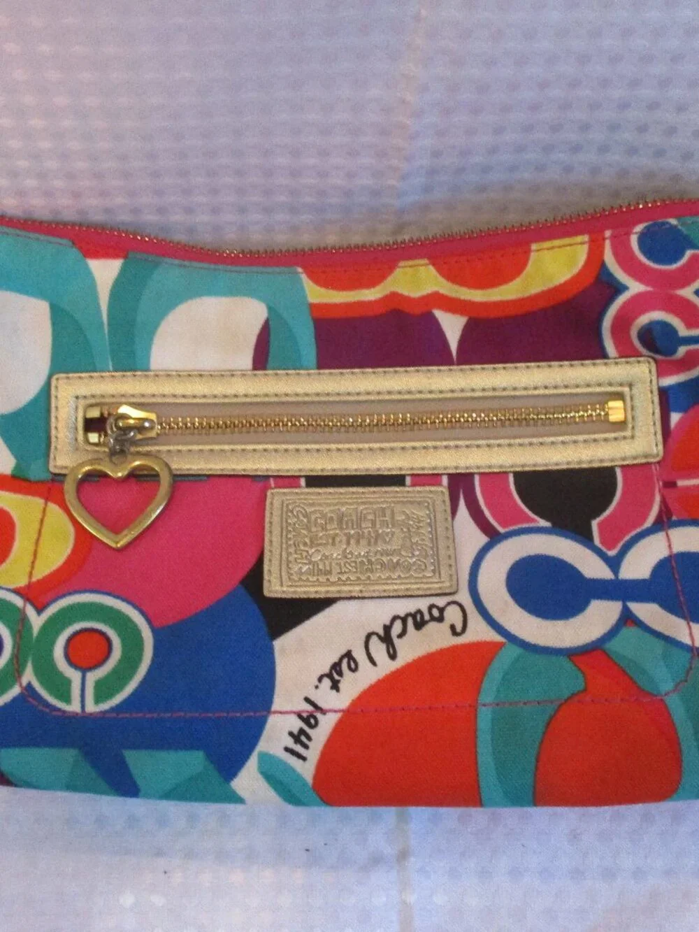 Vintage Coach #H1275-F20039 Poppy Pop C Graffiti Glam Daisy Shoulder Bag